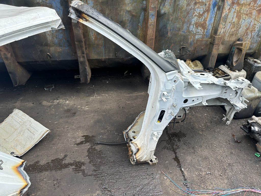 2021 CITROEN C4 MK3 OSF DRIVER SIDE FRONT FLITCH CHASSIS LEG CUT SECTION