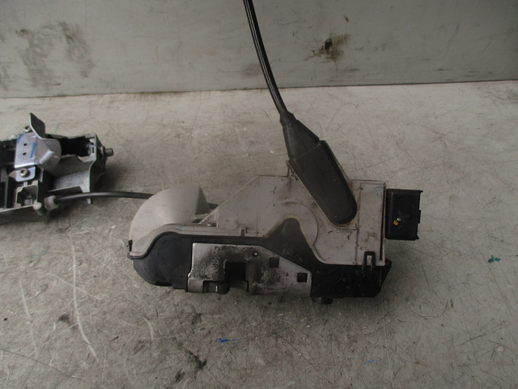 2015 PEUGEOT 208 5 DOOR NSF PASSENGER FRONT DOOR LOCK MECHANISM