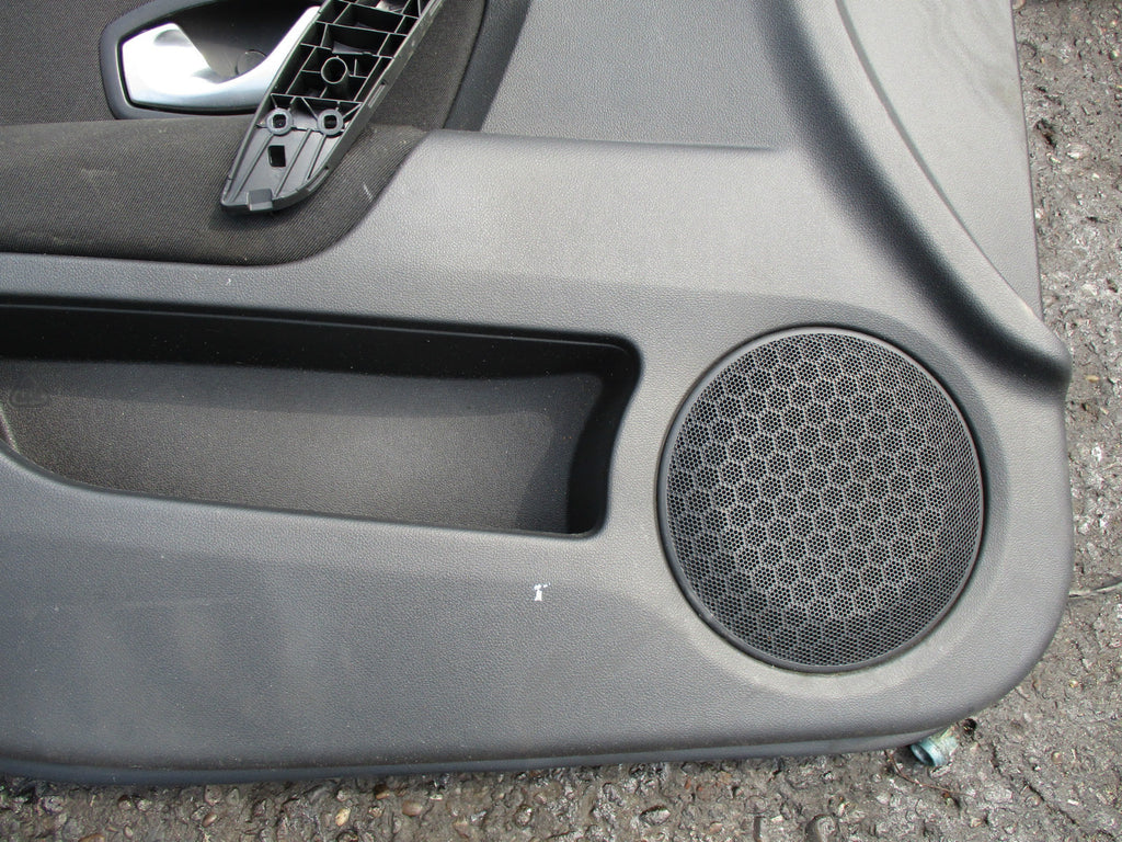 RENAULT LAGUNA MK3 2008 NSF PASSENGER SIDE FRONT PLASTIC DOOR CARD PANEL