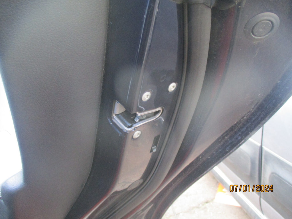 MERCEDES BENZ CLA 2016 C117 OSR DRIVER SIDE REAR DOOR LOCK MECHANISM