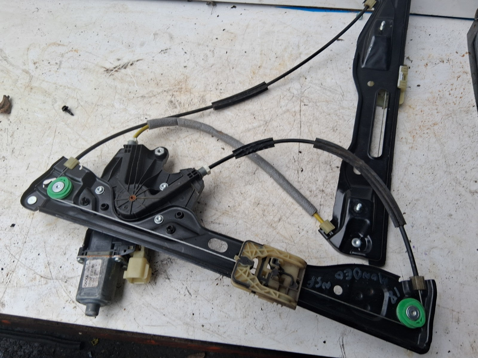 2018 FORD MONDEO MK5 NSF PASSENGER SIDE FRONT LEFT WINDOW MOTOR REGULATOR
