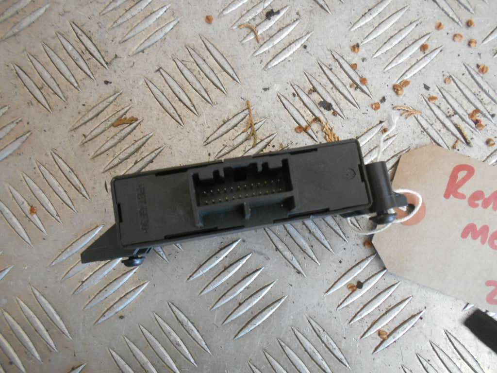 RENAULT MEGANE 2015 MK3 PARKING SENSOR MODULE 2599206372R