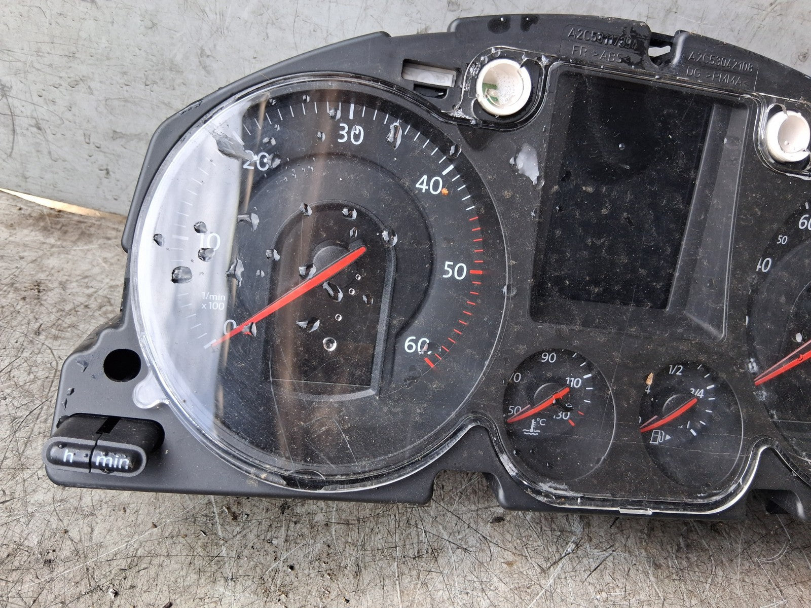 2006 VOLKSWAGEN PASSAT B6 1.9 DIESEL SPEEDOMETER INSTRUMENT CLUSTER A2C53145550