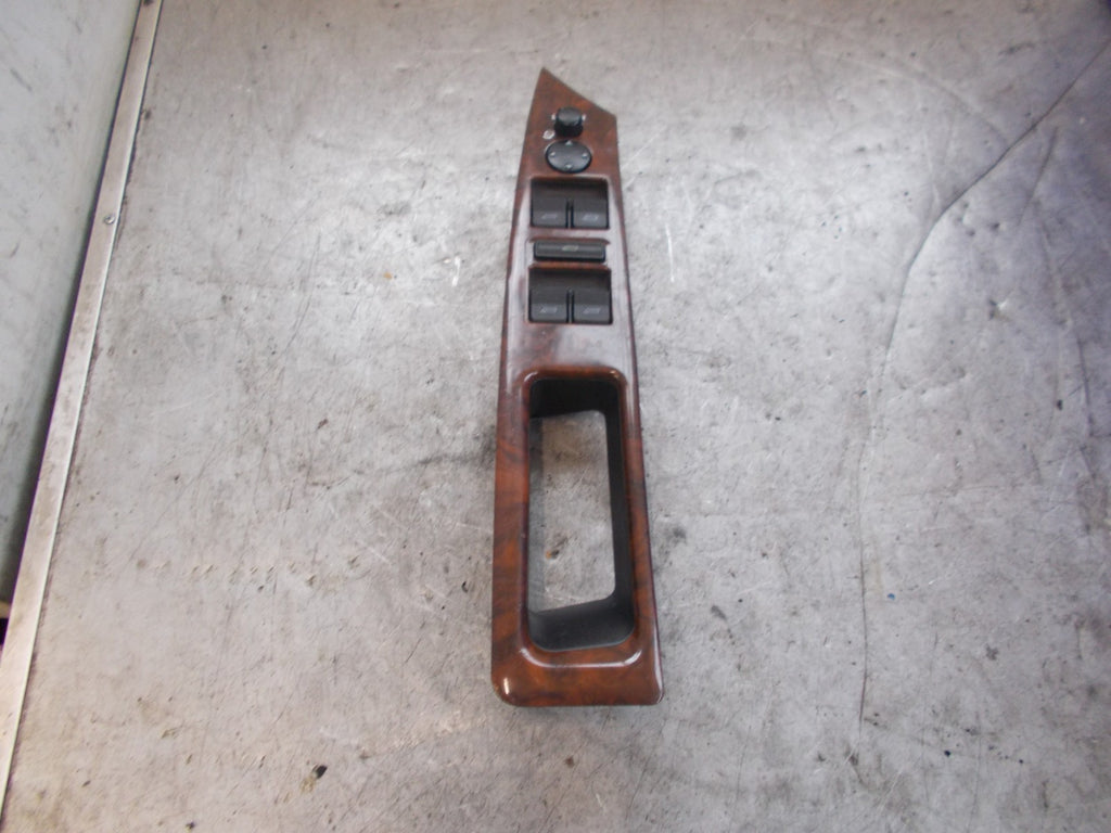 AUDI A8 D2 4D (MK1) 1992-2002 OSF DRIVER SIDE FRONT WINDOW SWITCHES WALNUT