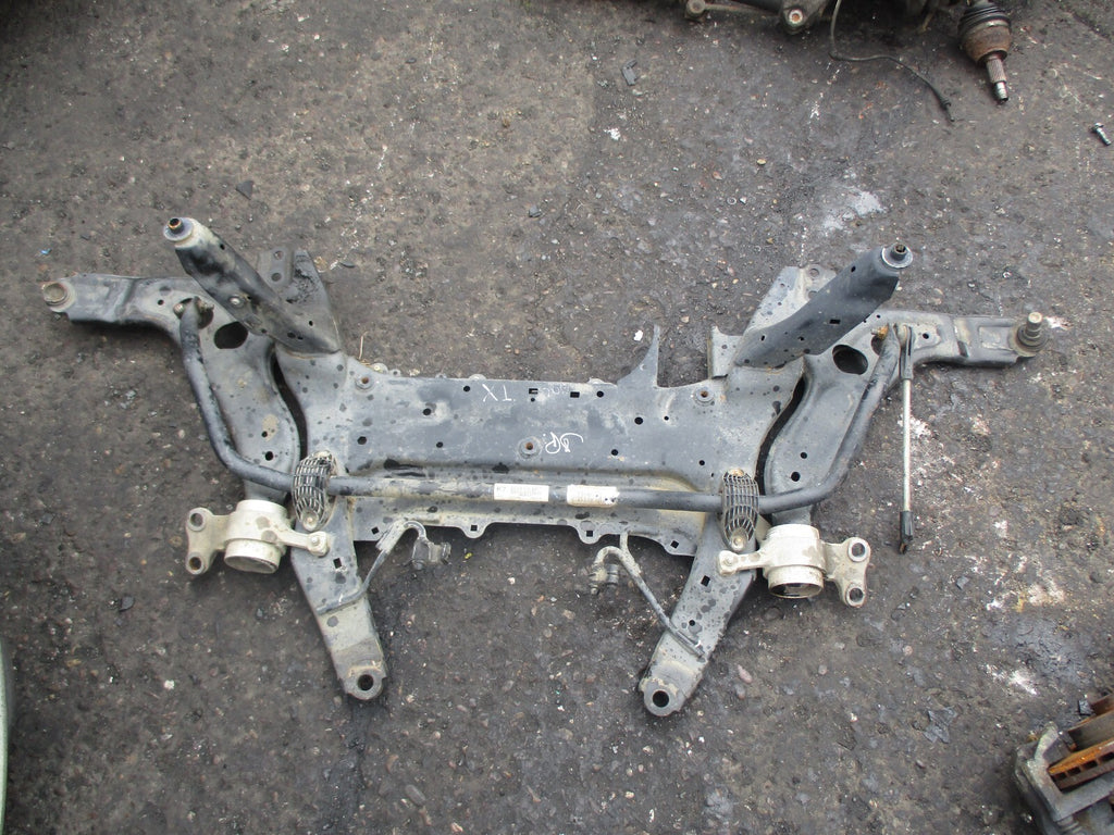 BMW X1 F48 2.0 DIESEL FRONT SUBFRAME CRADLE 6872729