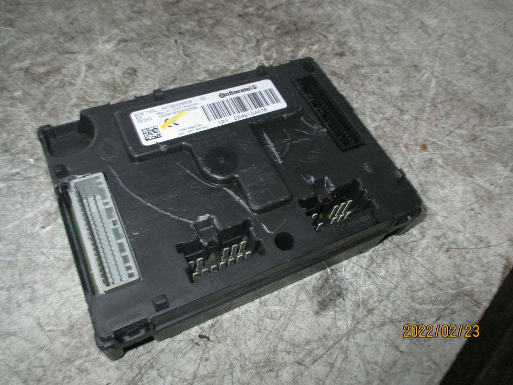 DACIA SANDERO 2017 BCM BODY CONTROL MODULE 284B10447R
