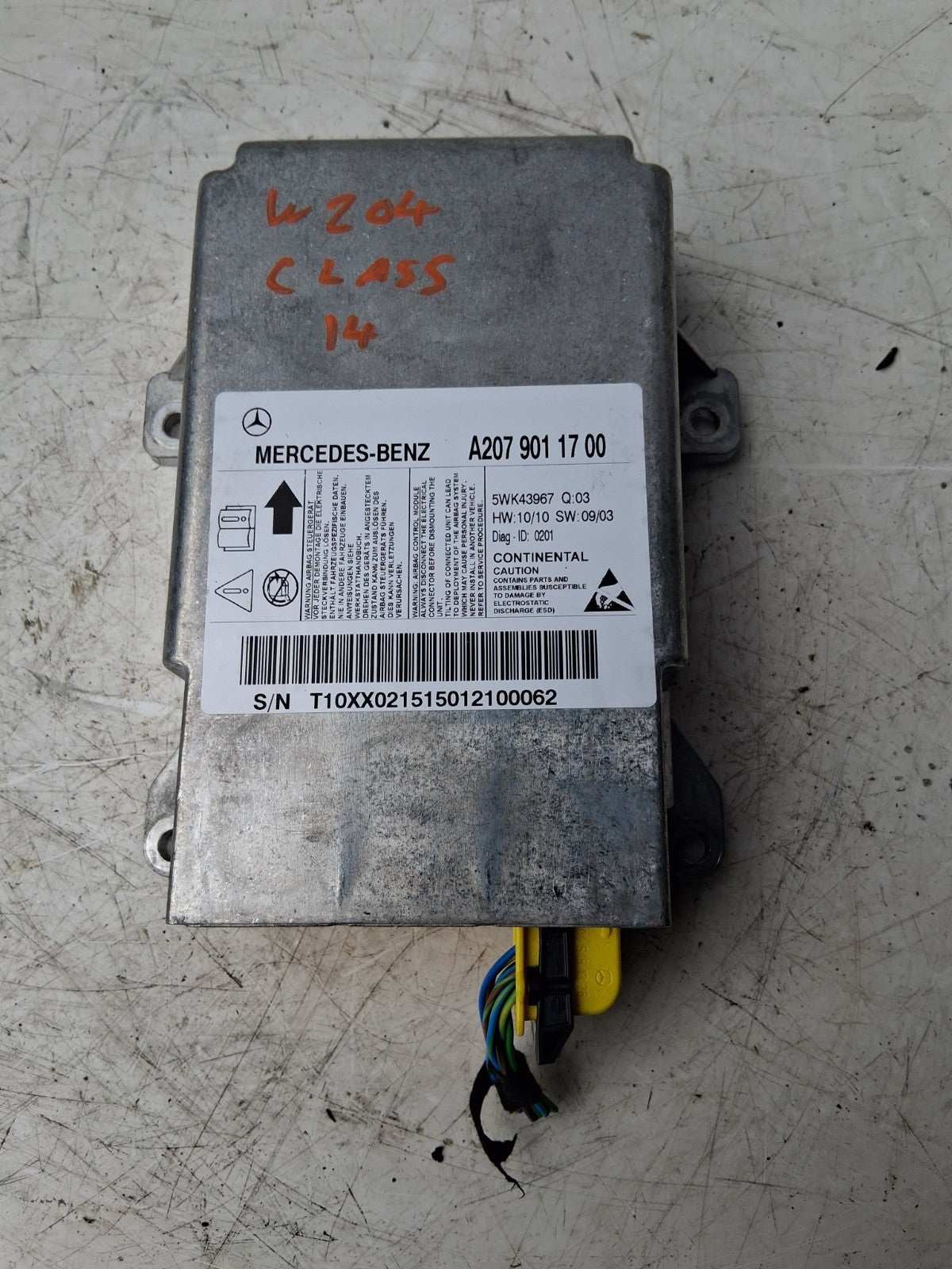 2014 MERCEDES BENZ W204 C CLASS SRS CONTROL MODULE UNIT ECU A2079011700