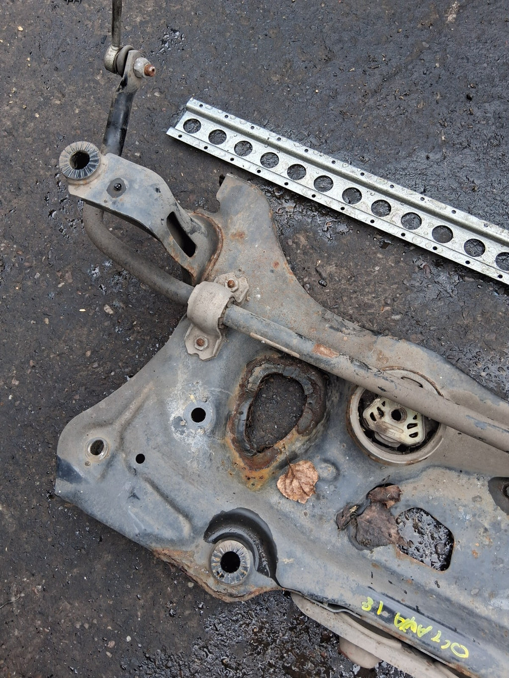 2018 SKODA OCTAVIA MK3 1.0 TFSI PETROL SUBFRAME