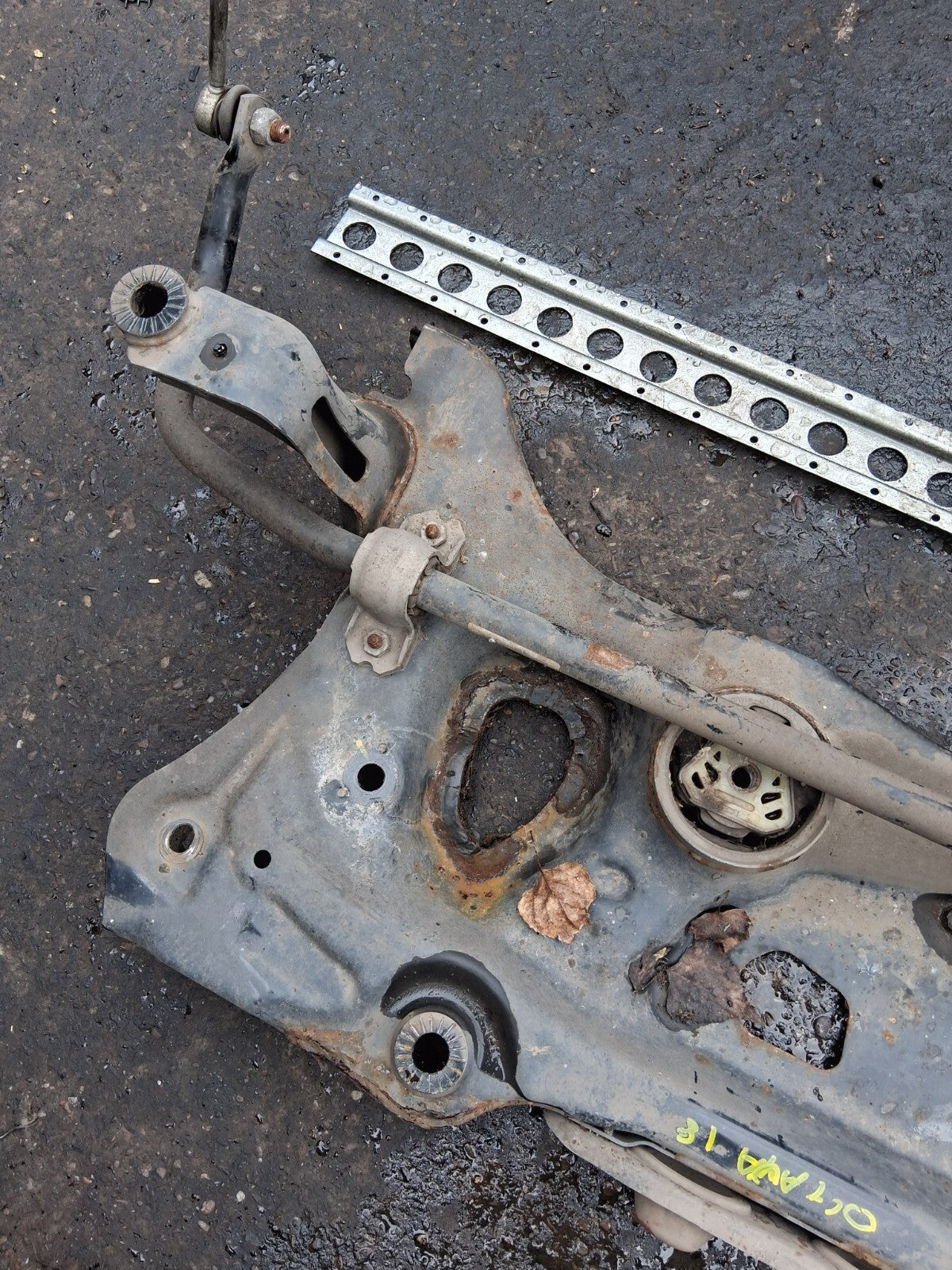 2018 SKODA OCTAVIA MK3 1.0 TFSI PETROL SUBFRAME