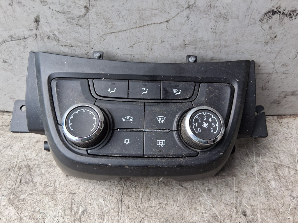 2016 VAUXHALL ZAFIRA C MK3 AC HEATER CLIMATE CONTROL SWITCH PANEL 13474051