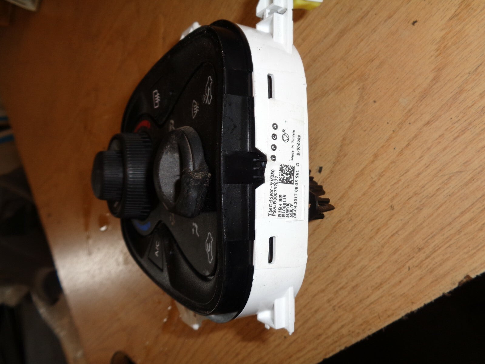 PEUGEOT 108 2017 HEATER AC AIR CON CLIMATE CONTROL PANEL 55900YV030