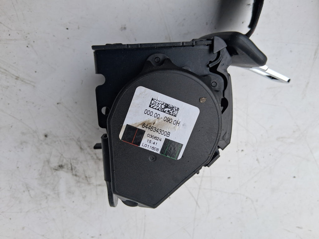2024 BMW 2 SERIES F44 COUPE CENTER REAR MIDDLE SEAT BELT 644634300B