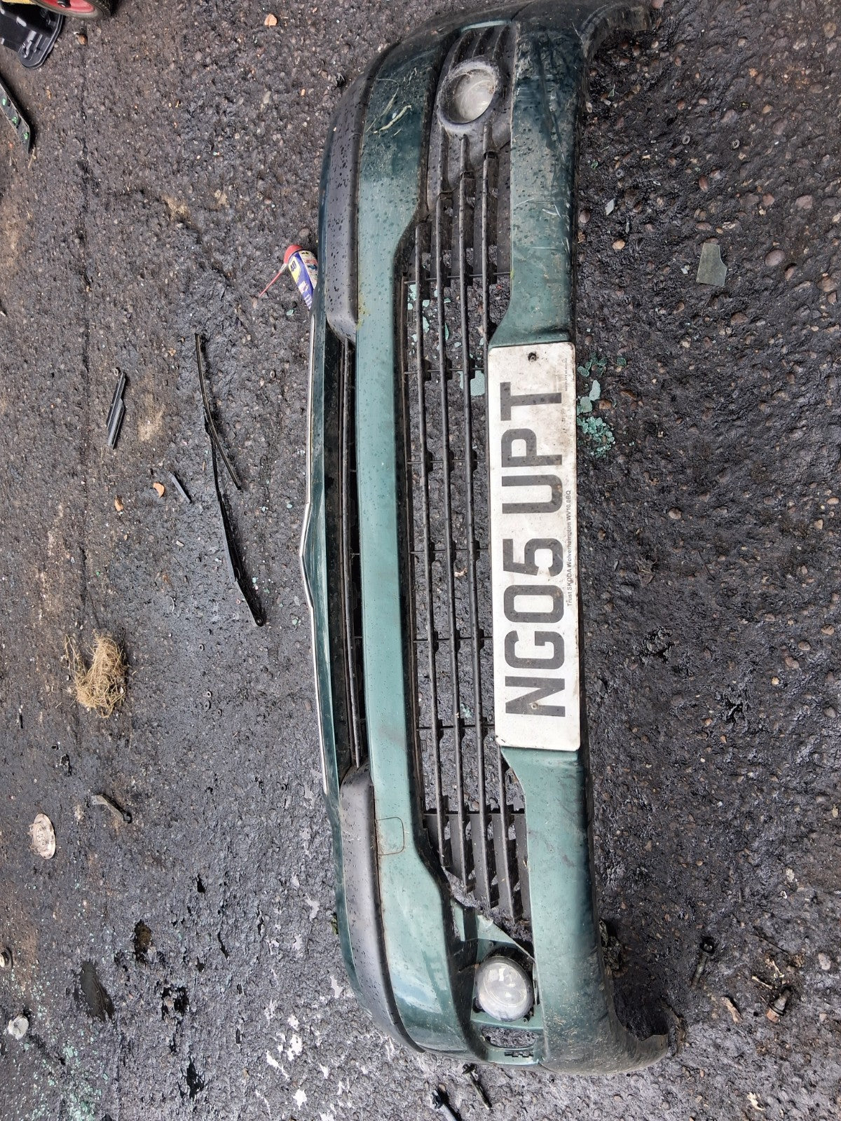 CITROEN C4 MK1 2005 FRONT COMPLETE BUMPER GREEN