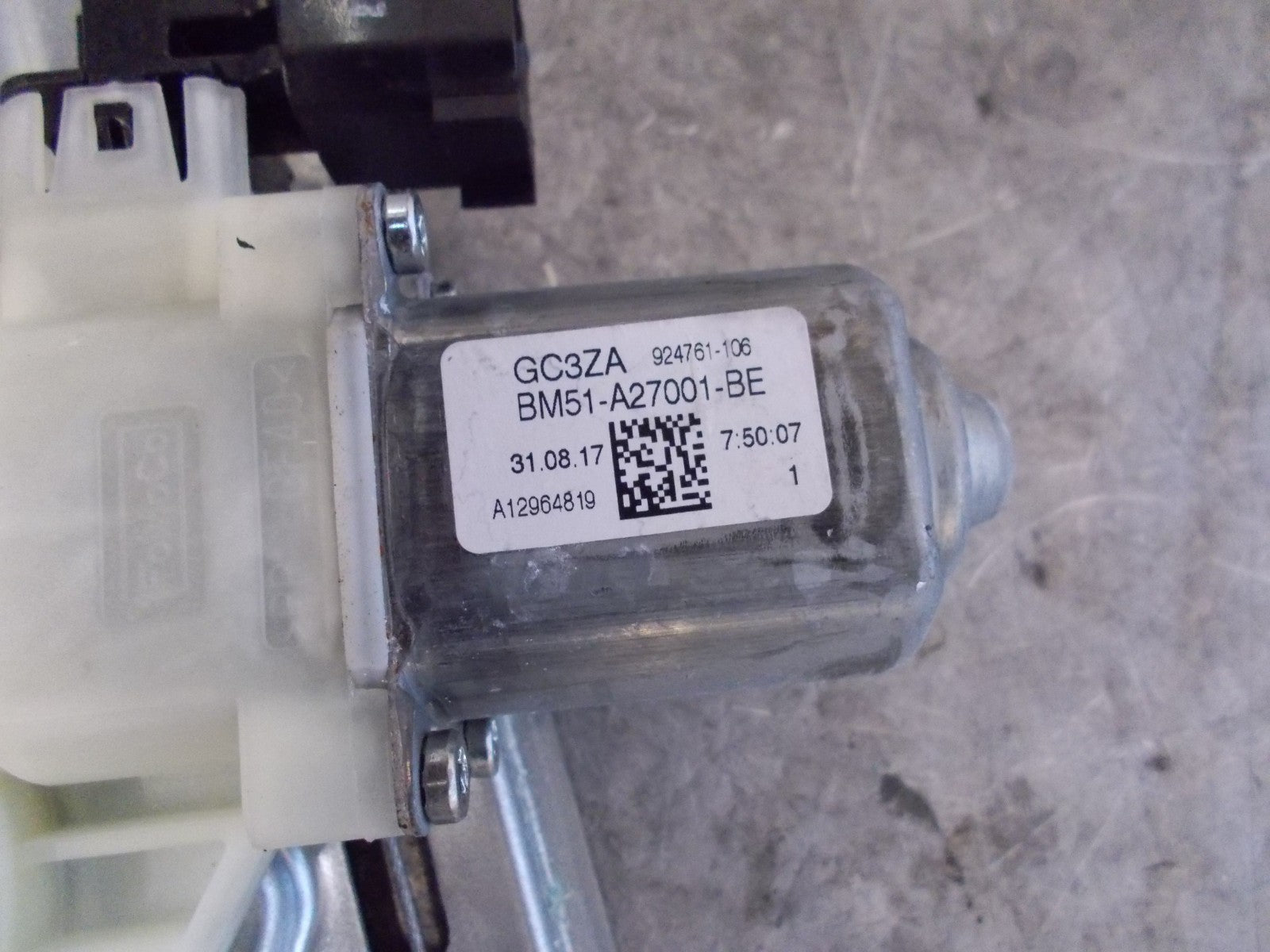 FORD FOCUS 2017 MK3 NSR PASSENGER SIDE REAR WINDOW REGULATOR BM51A27001BE