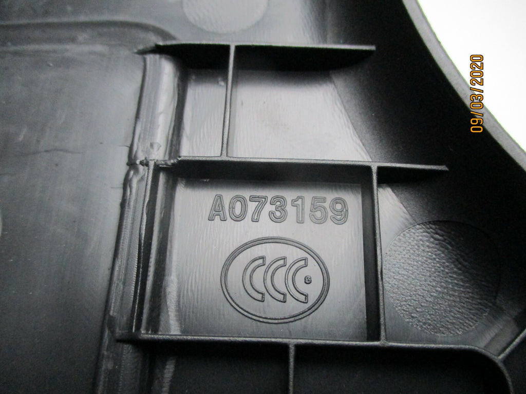 LAND ROVER DISCOVERY 2017 OS DRIVER SIDE C PILLAR TRIM COVER A073159 FK72-13245
