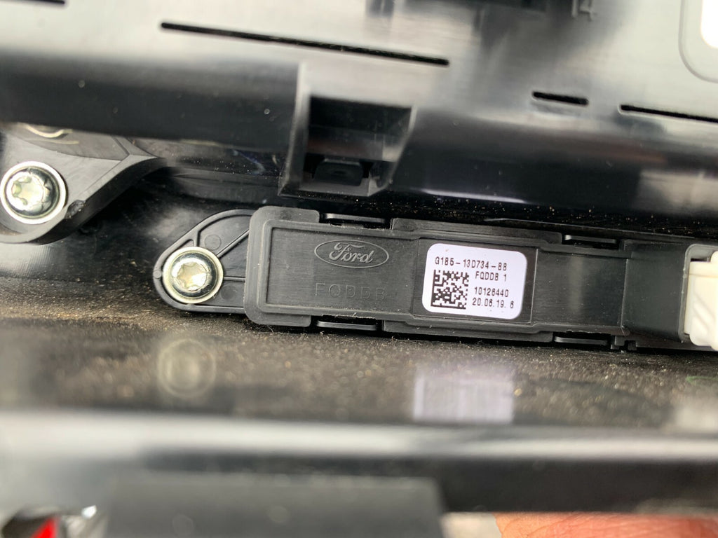 FORD KA  PLUS + 2019 HEATER CONTROL PANEL SWITCHES HEATED SEATS J7BT 19980 FD