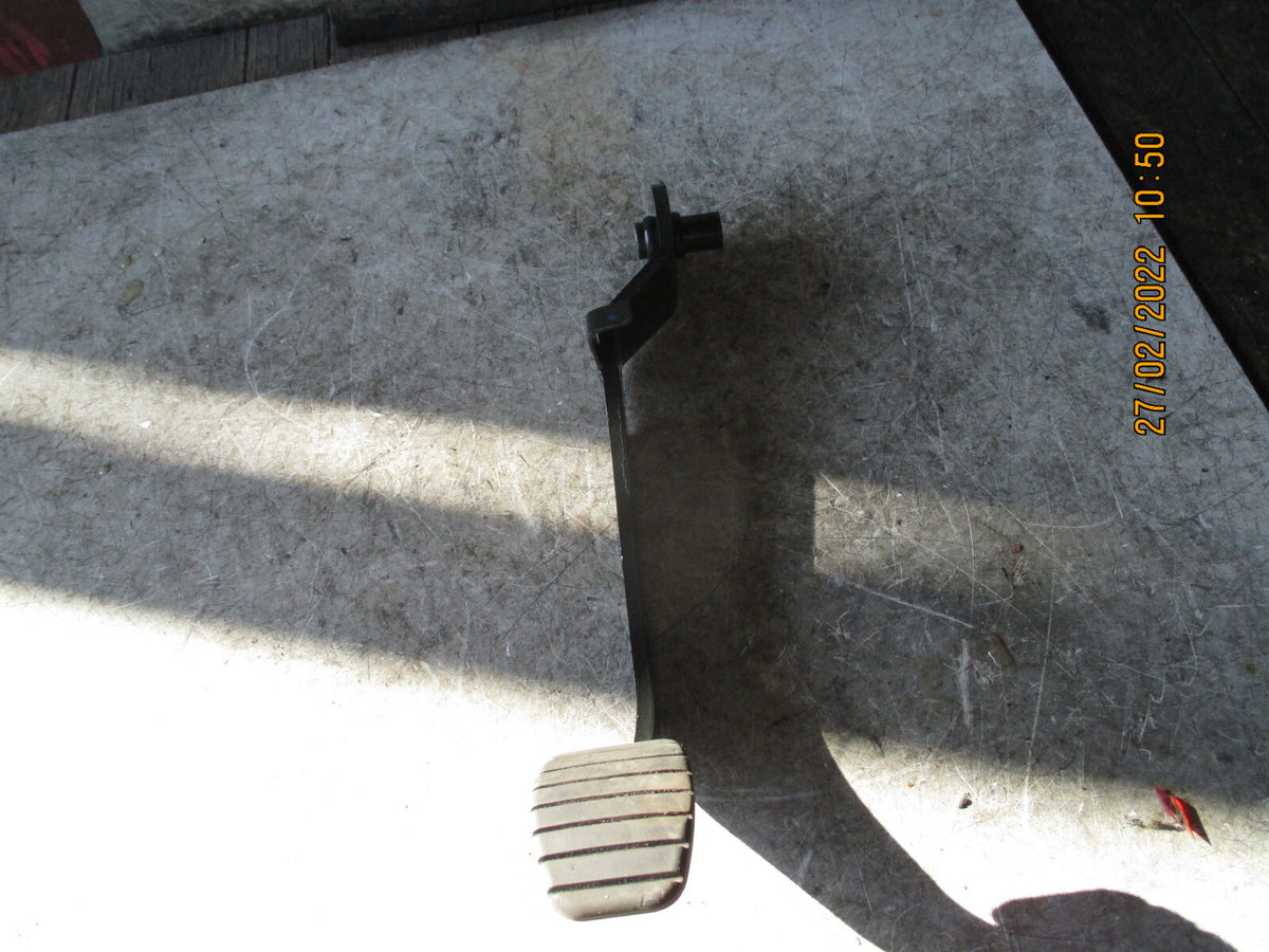 DACIA SANDERO 2019 MK2 BRAKE PEDAL