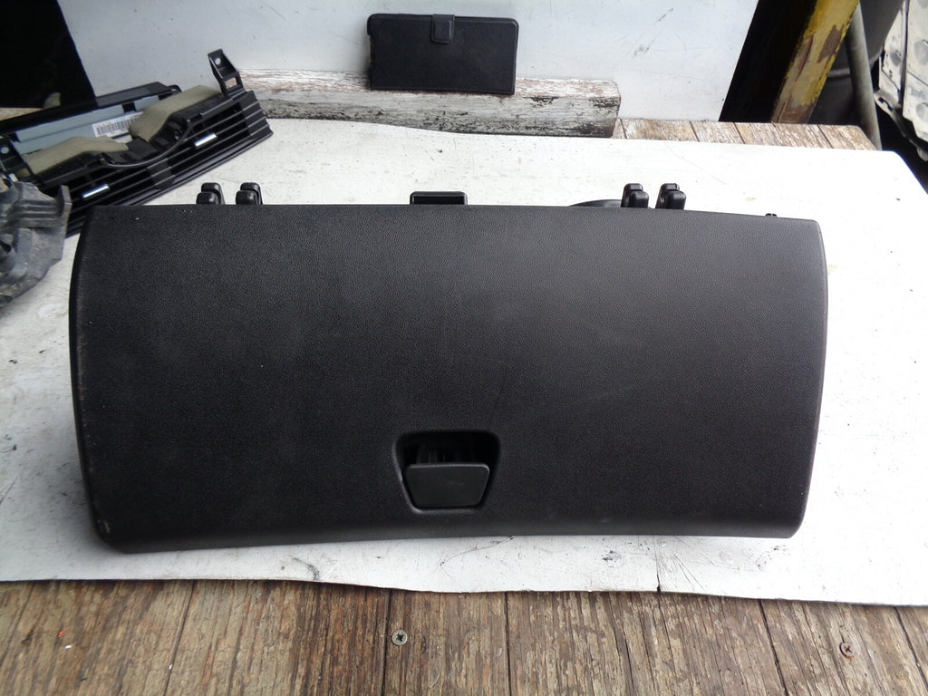 PEUGEOT 108 CITROEN C1 MK2 2015 GLOVE BOX 55550 0H020