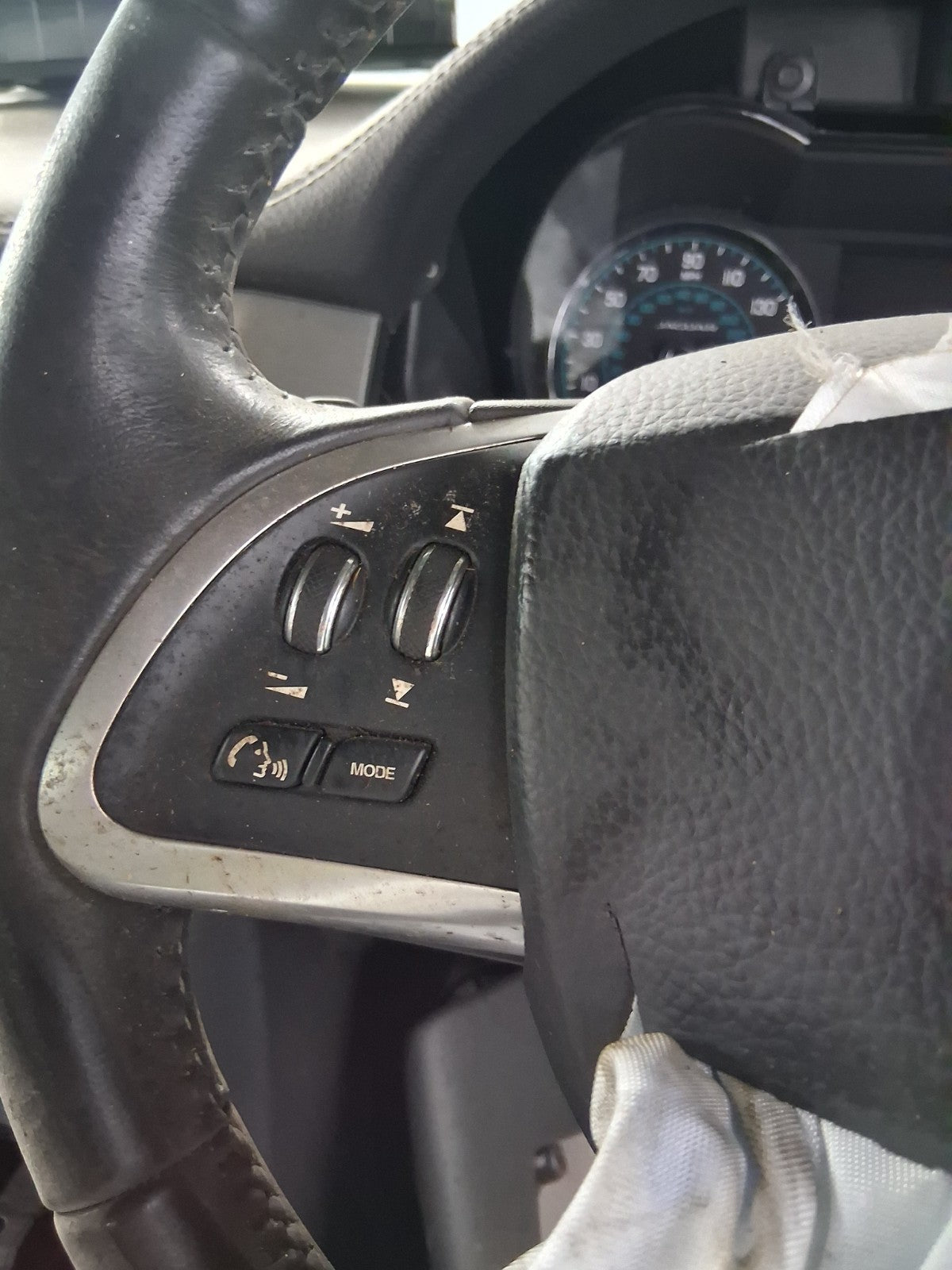 2015 JAGUAR XF X250 FACELIFT MULTIFUNCTIONAL STEERING WHEEL BLACK