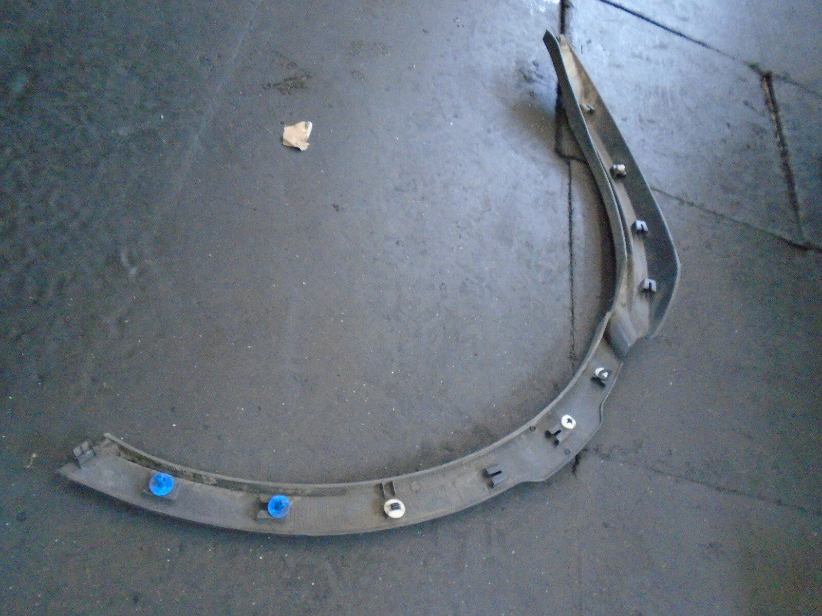 LANDROVER RANGEROVER EVOQUE 2014 WHEEL ARCH TRIM OSR BJ32290E22AG