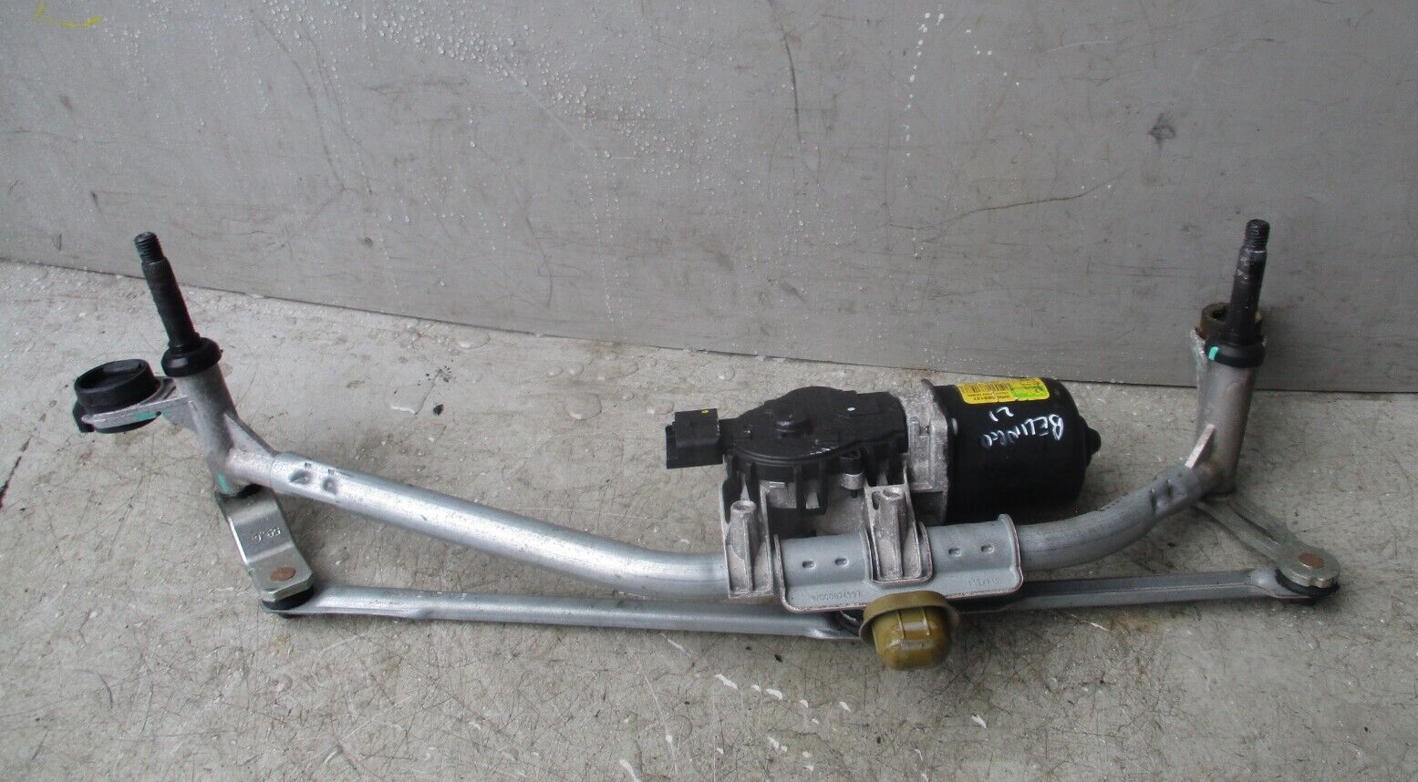 2021 CITROEN BERLINGO FRONT WIPER MOTOR & LINKAGE 9816558580