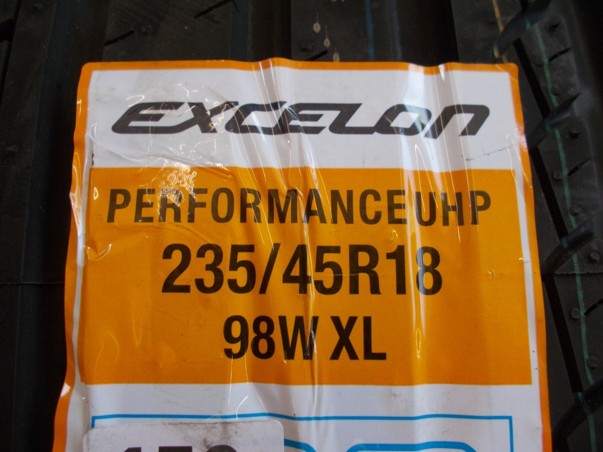 EXCELERON PERFORMANCE UHP TYRE 235/45 R18 NEW UNUSED