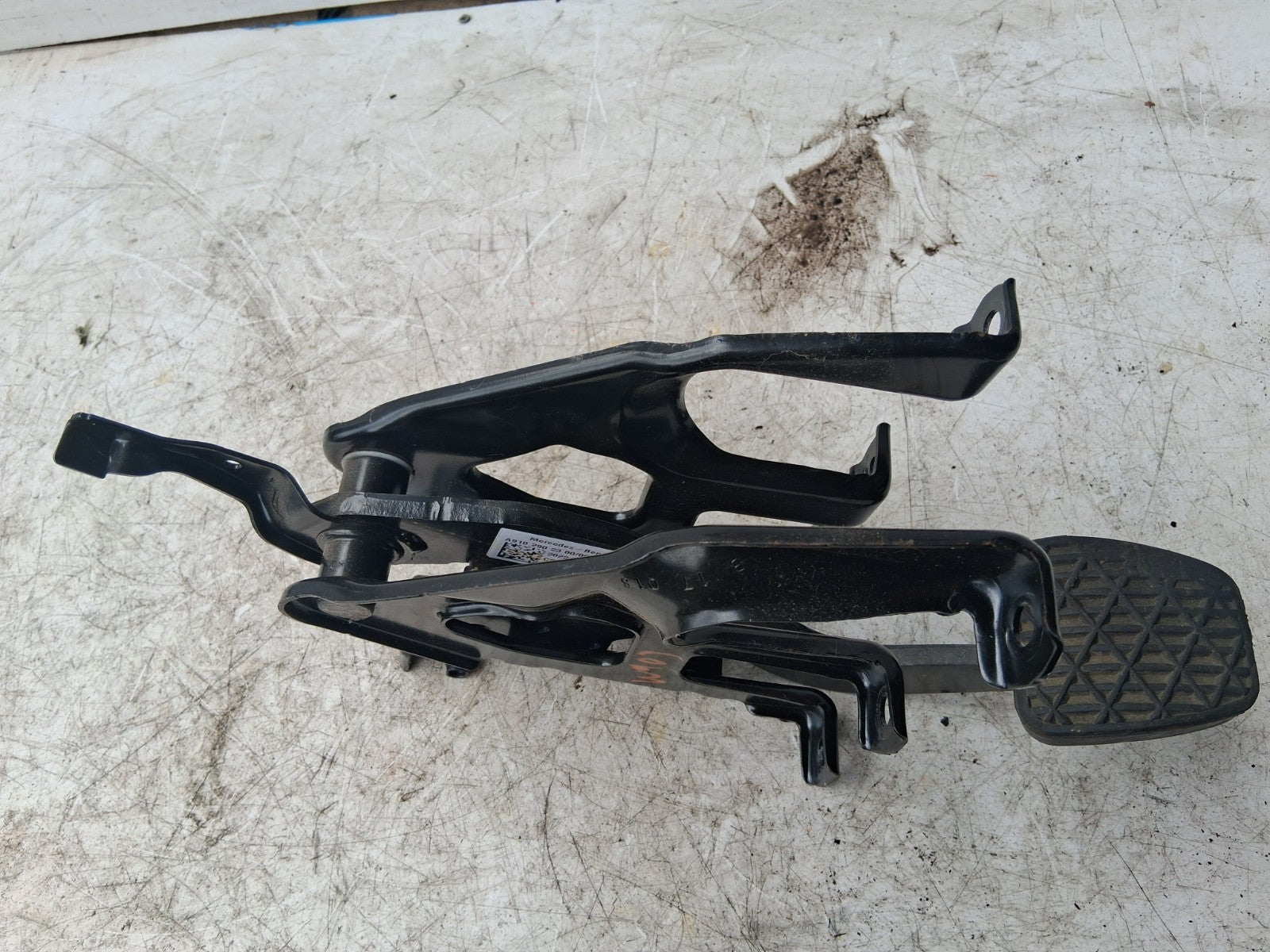 2021 MERCEDES BENZ SPRINTER W907 2.0 DIESEL BRAKE PEDAL ASSEMBLY A9102902300