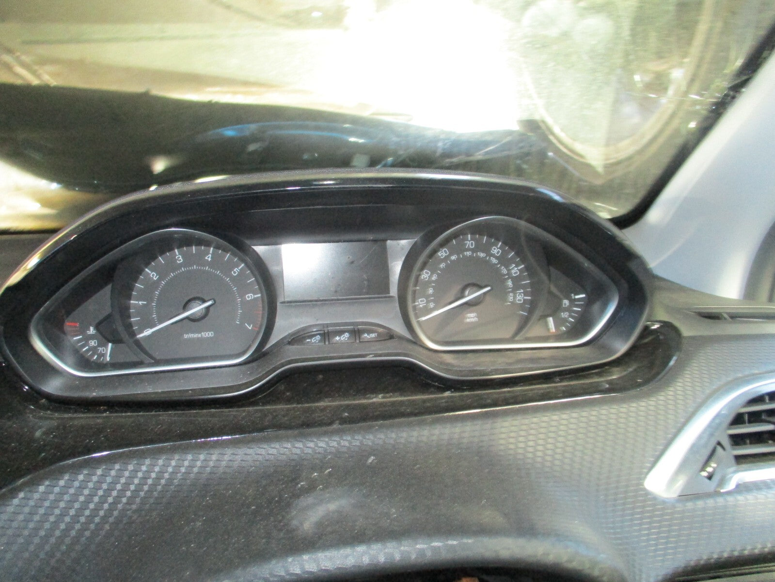 PEUGEOT 208 2017 1.2 PETROL MANUAL SPEEDO SPEEDOMETER INSTRUMENT CLUSTER