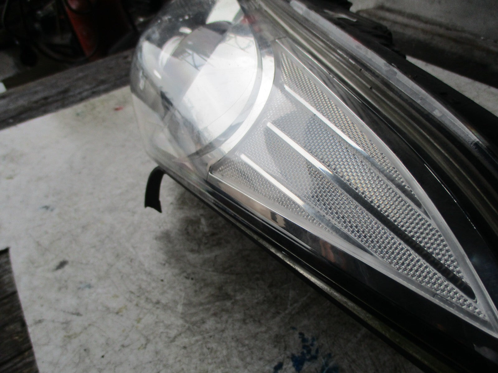 HYUNDAI I40 2013 NSF PASSENGER SIDE FRONT HEADLIGHT 921013Z041
