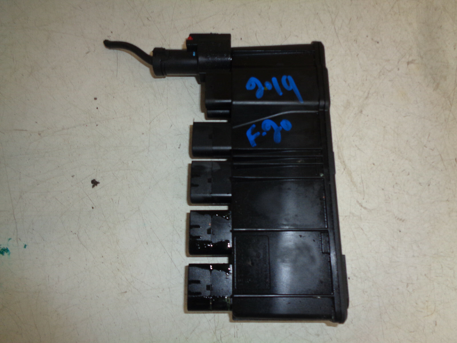 BMW 1 SERIES F20 2019 INTEGRATED SUPPLY CONTROL MODULE 8638551