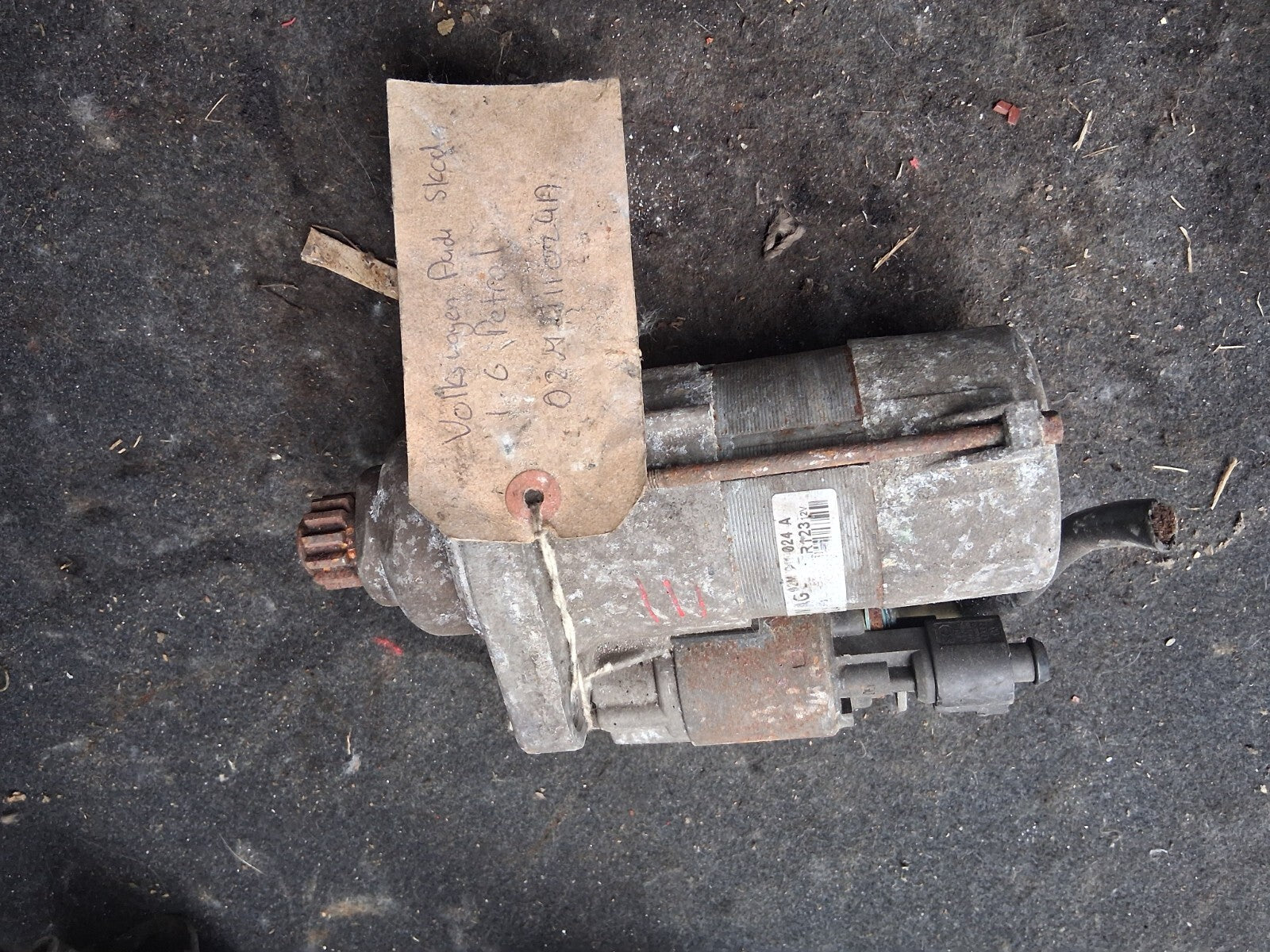 AUDI A3 8P MK2 1.6 PETROL STARTER MOTOR 02M911024A