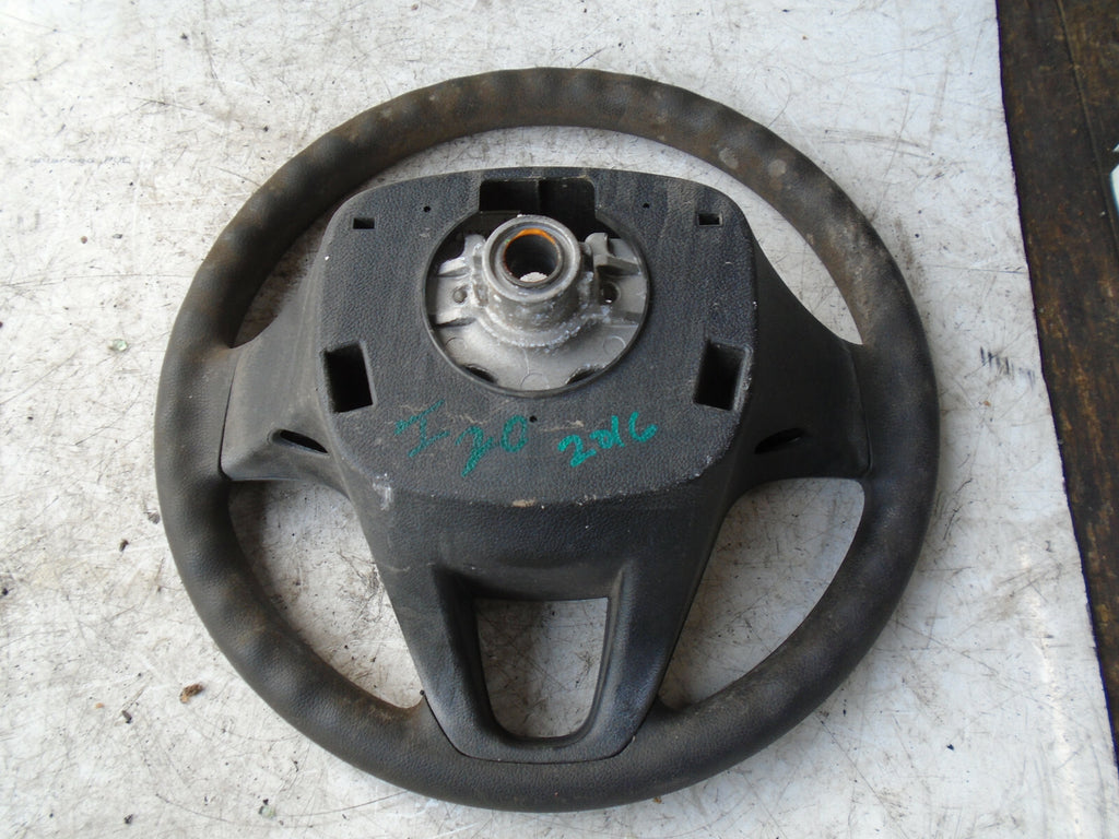 HYUNDAI I20 MK1 3 SPOKE STEERING WHEEL