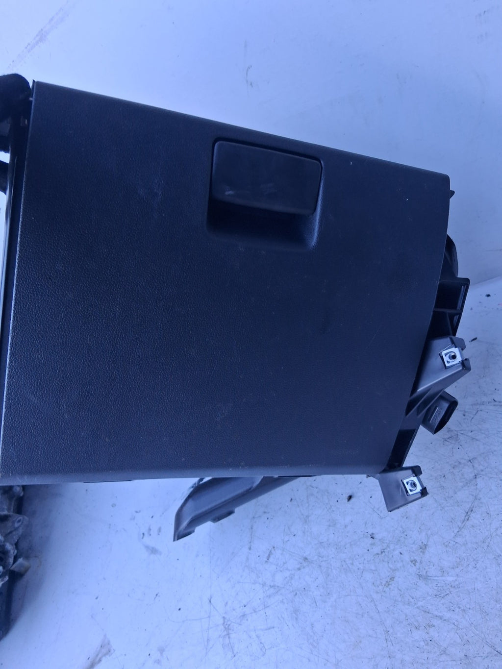 2023 RENAULT MASTER MK3 STORAGE COMPARTMENT GLOVEBOX 685004863R