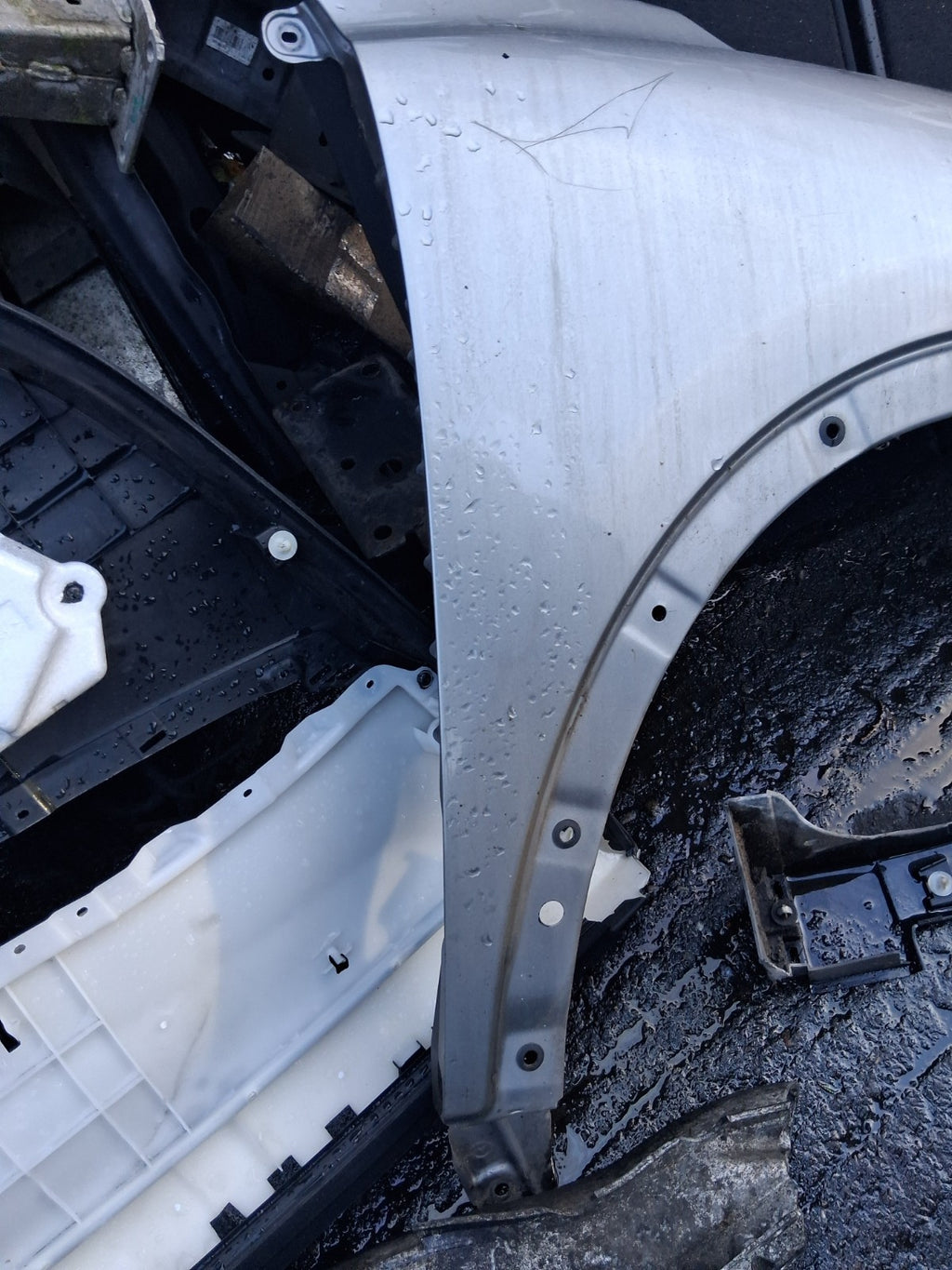 2013 MAZDA CX 5 MK1 OSF DRIVER SIDE FRONT RIGHT WING PANEL LIQUID SILVER P38