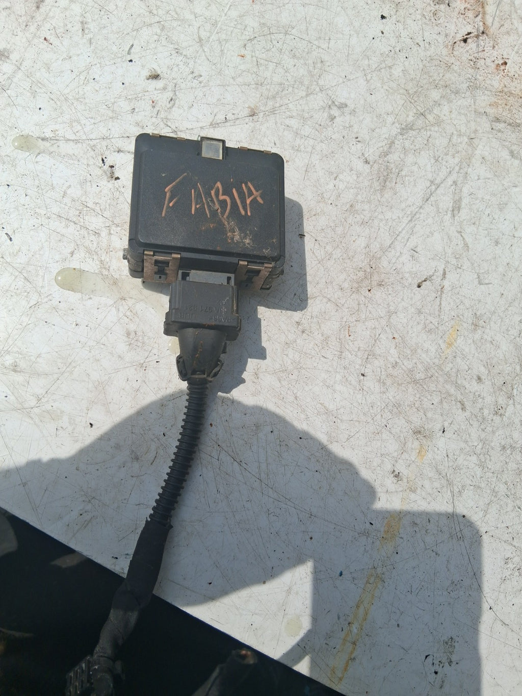 2020 SKODA FABIA MK3 FRONT DISTANCE CONTROL RADAR 5Q0907561K