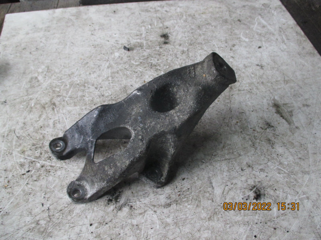 AUDI A5 8T 2011 2.0 TDI ENGINE MOUNT BRACKET 8K0199307BE