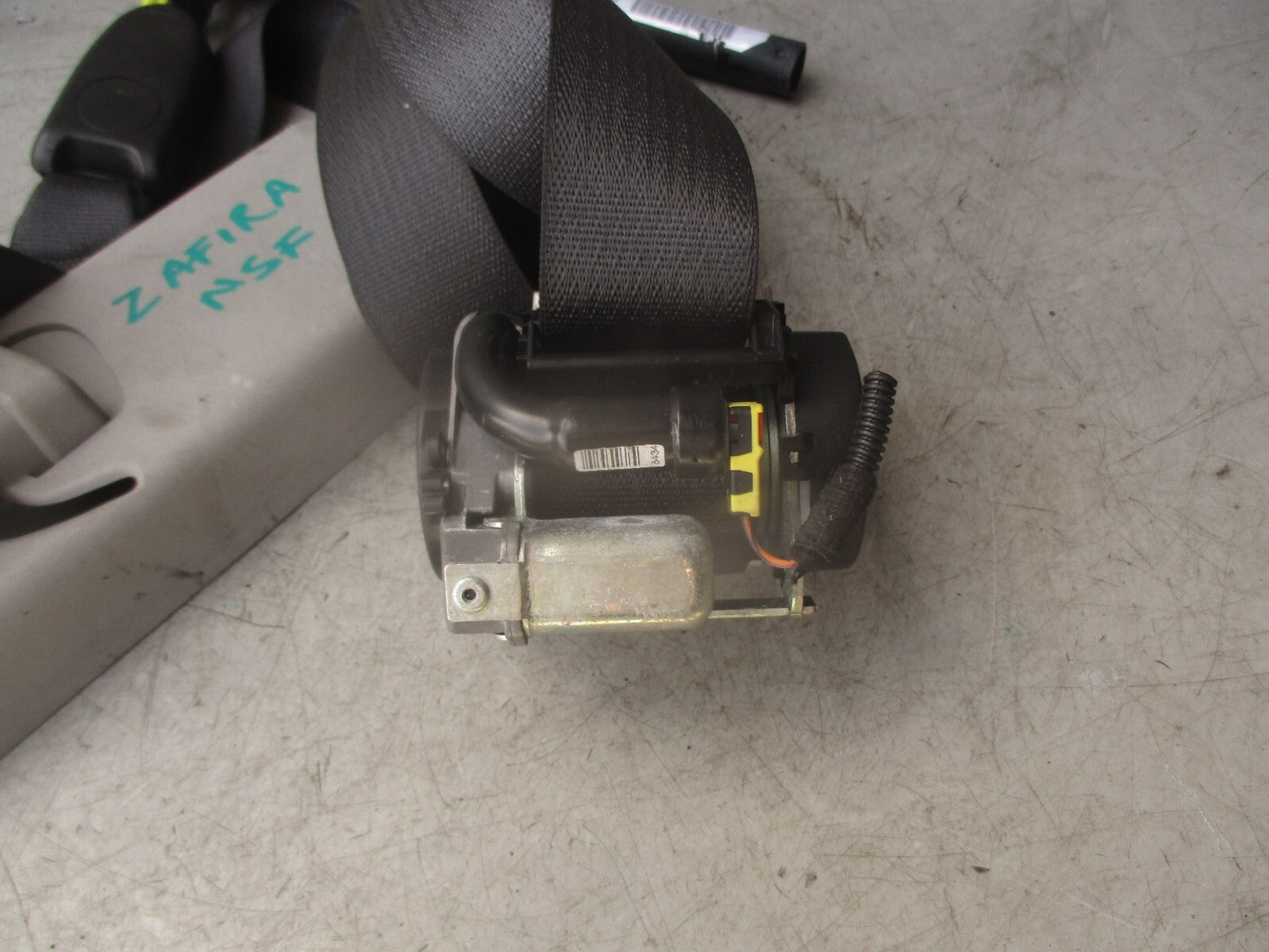2017 VAUXHALL ZAFIRA TOURER C NSF PASSENGER SIDE FRONT SEAT BELT 623097100