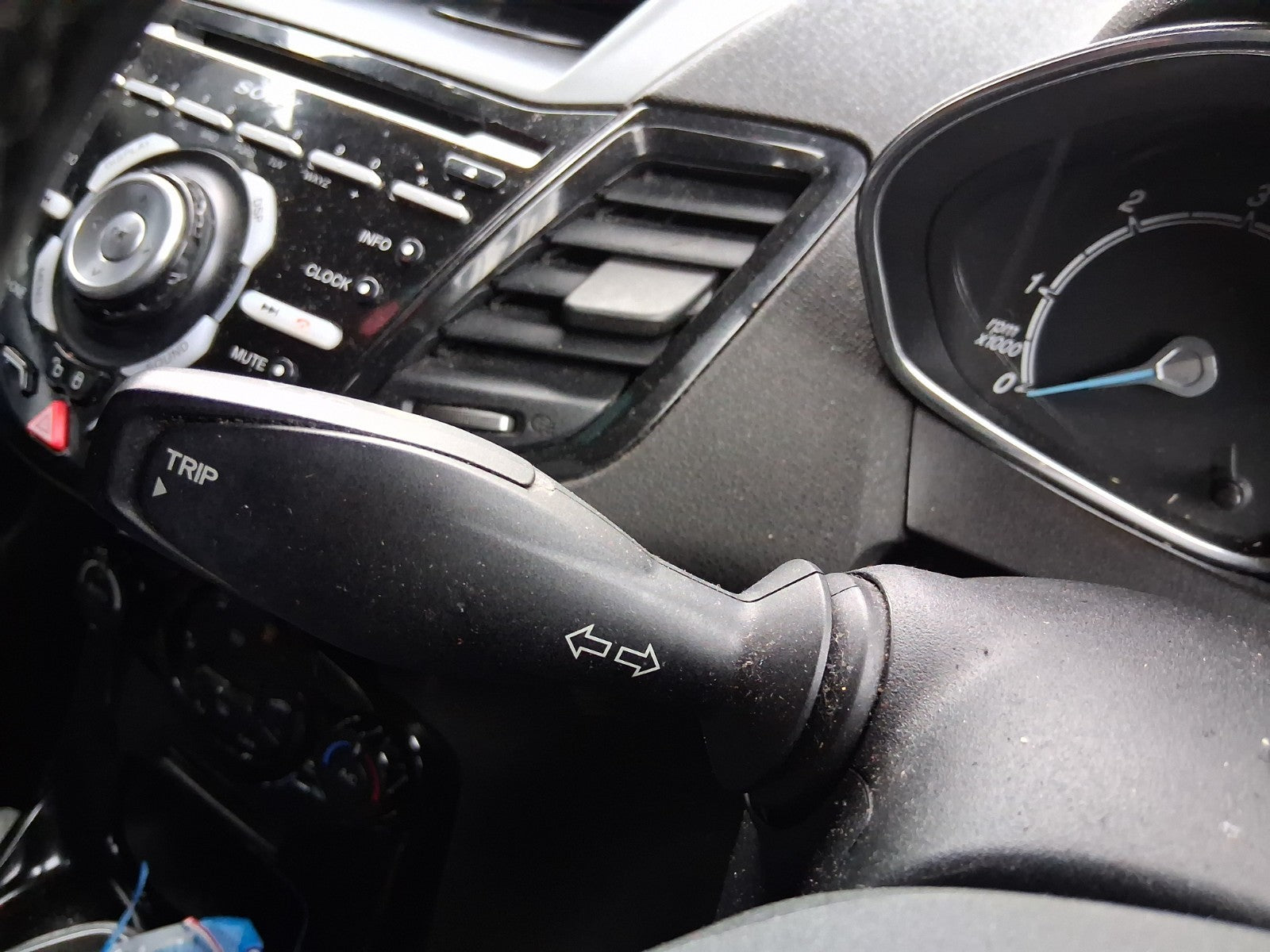 2014 FORD FIESTA MK7 INDICATOR WIPER COMBINATION SWITCH STALK SQUIB RING