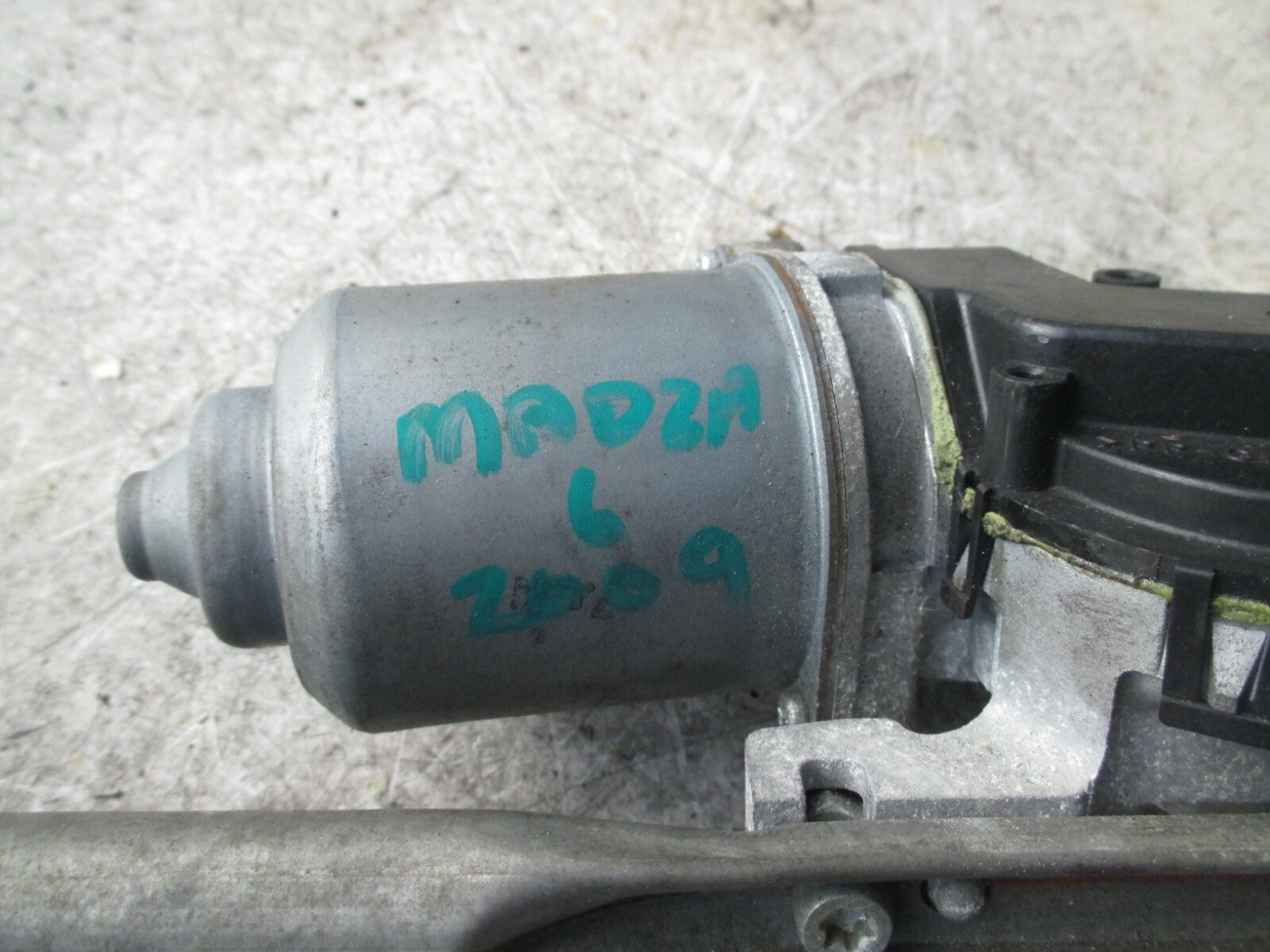 MAZDA 6 2009 MK2 FRONT WIPER MOTOR WITH LINKAGE 1593001441