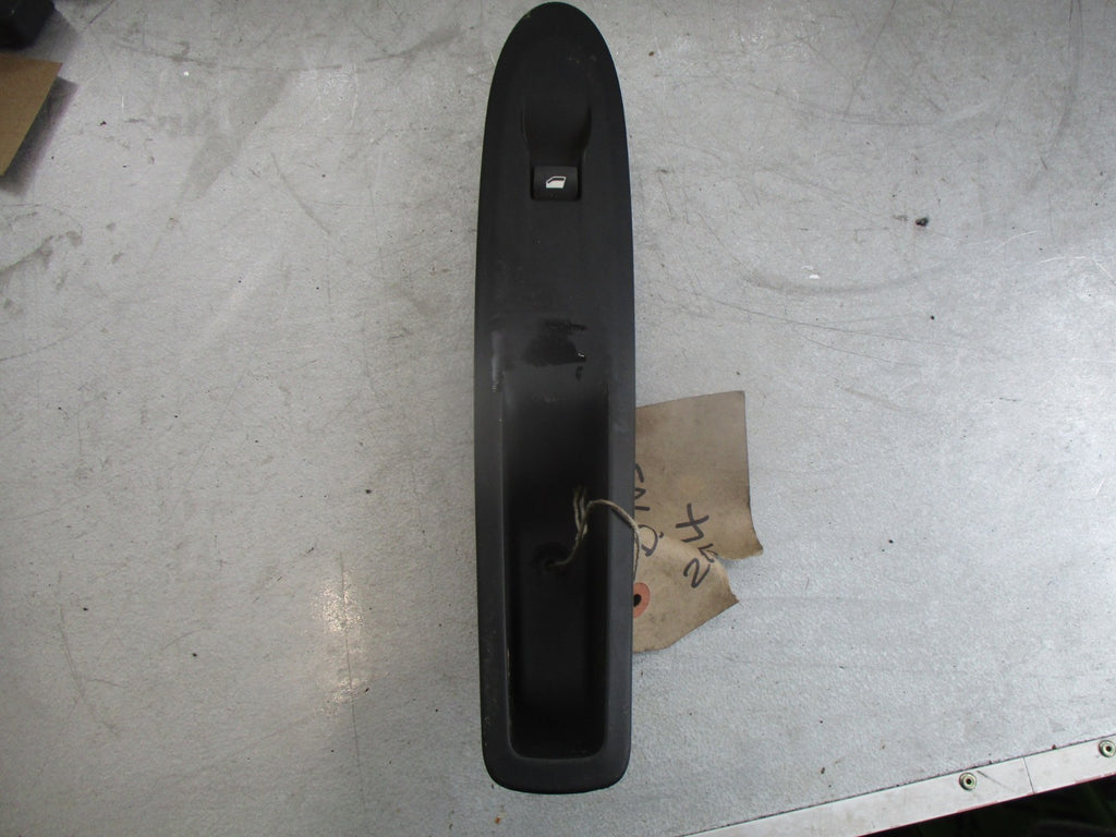 CITROEN DS3 2014 NS PASSENGER SIDE SINGLE ELECTRIC WINDOW SWITCH 96638232XT