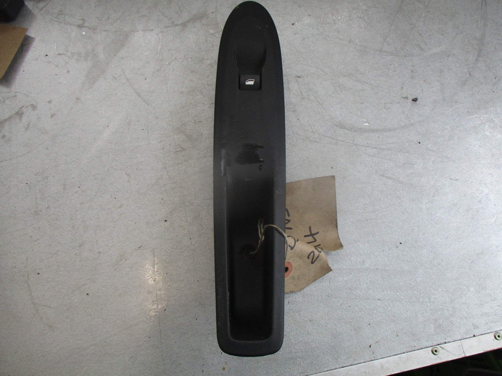 CITROEN DS3 2014 NS PASSENGER SIDE SINGLE ELECTRIC WINDOW SWITCH 96638232XT