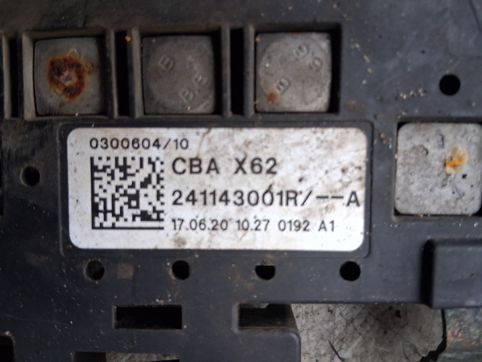 2023 RENAULT MASTER MK3 2.3 DIESEL POSITIVE BATTERY FUSE 241143001R