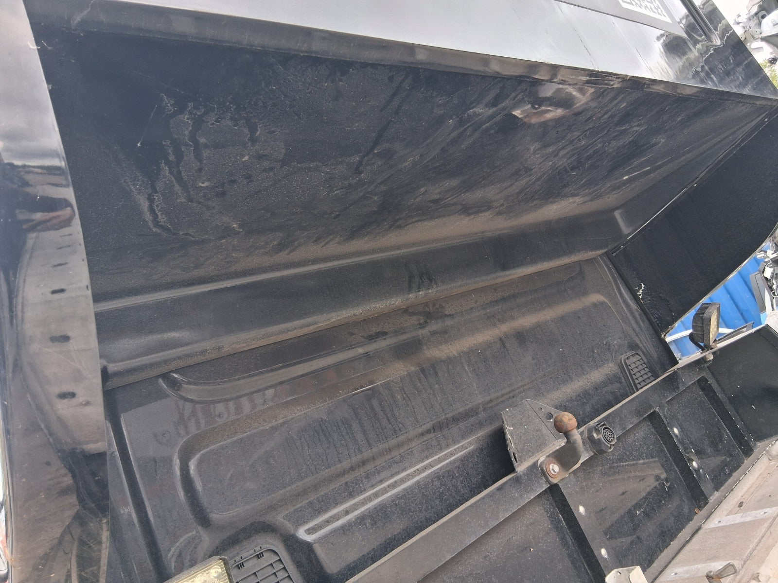 2023 IVECO DAILY MK6 SLEEPER CAB ROOF SLEEPING POD BLACK