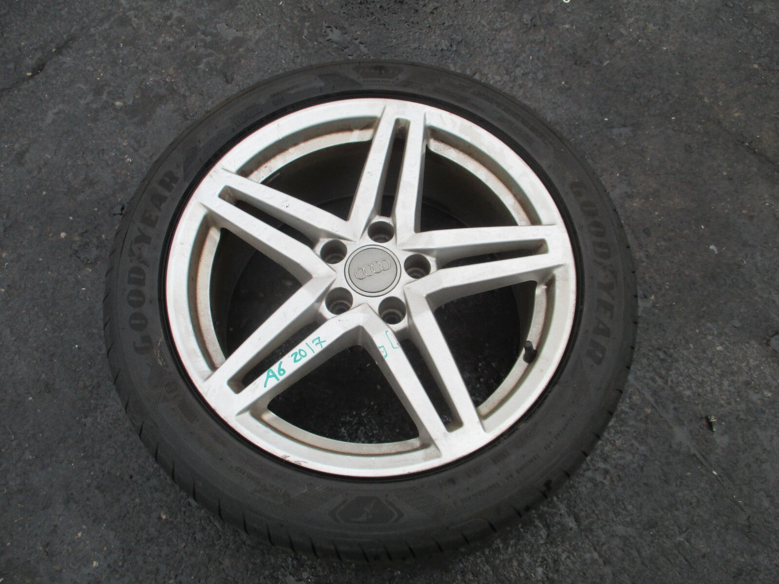 2017 AUDI A6 C7 18 INCH ALLOY WHEEL WITH TYRE 245/45R18 4G0601025CP REF 1