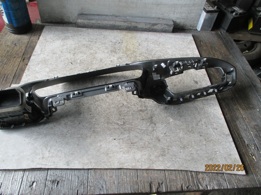 FORD FIESTA 2019 MK8 SPEEDOMETER INSTRUMENT CLUSTER SURROUND H1BB18835