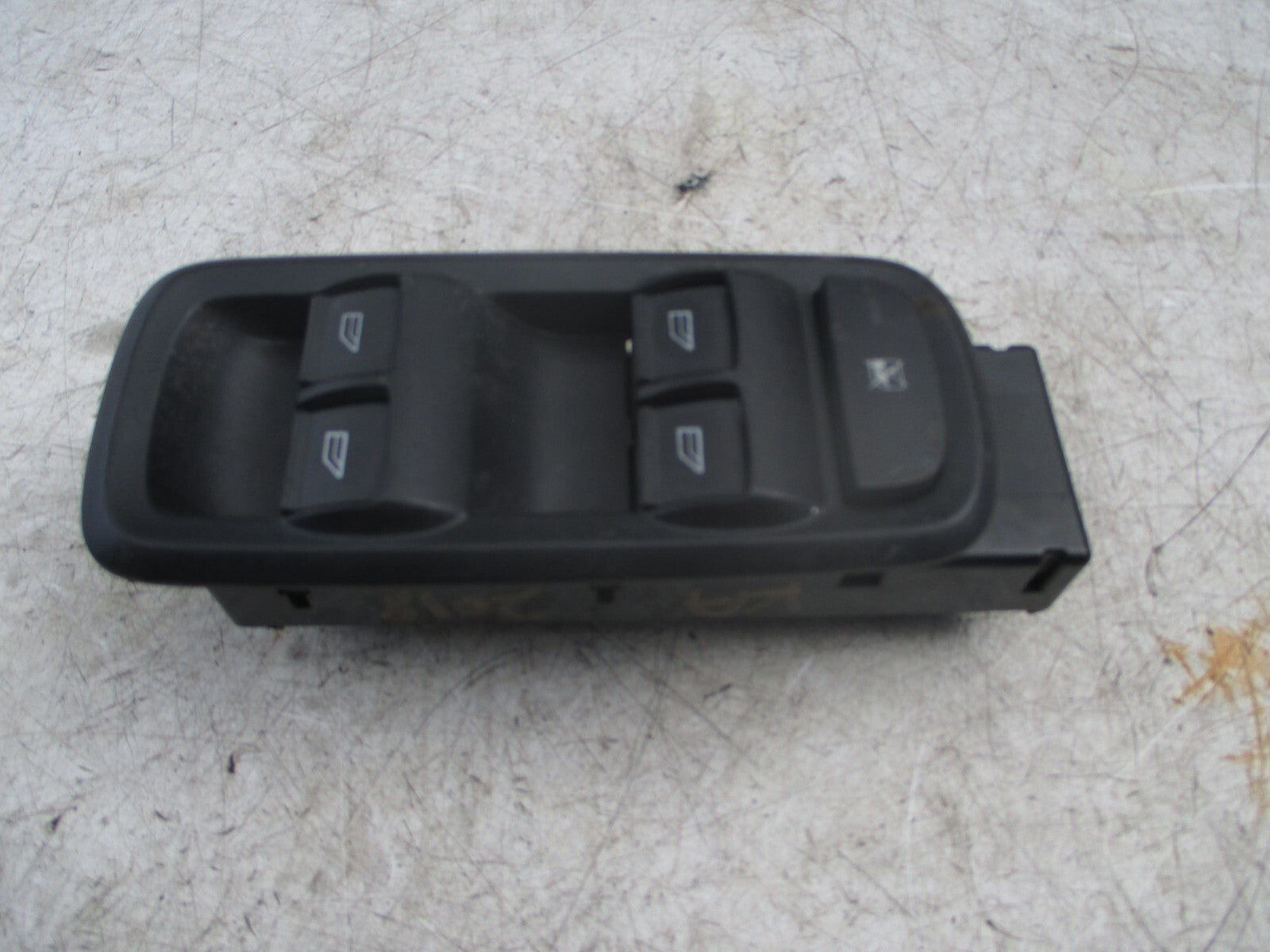 FORD KA + 2018 1.2 PETROL OSF DRIVER SIDE WINDOW SWITCHES G1B514A132BA