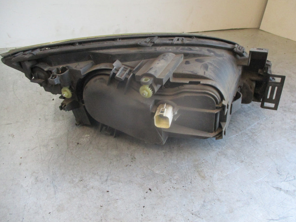 FORD MONDEO MK3 2003 NS PASSENGER SIDE HEADLIGHT HEADLAMP 1S7113006BL