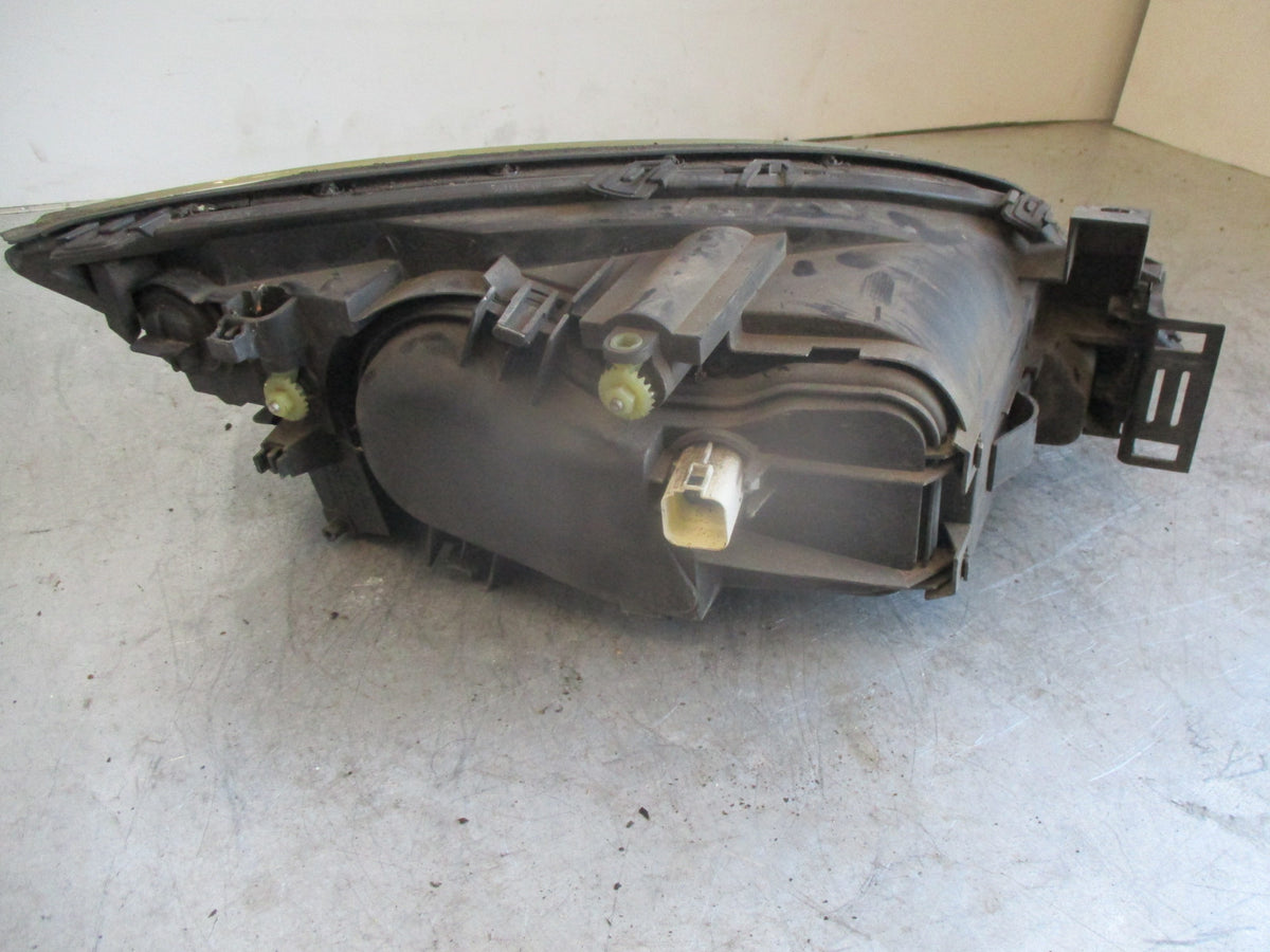 FORD MONDEO MK3 2003 NS PASSENGER SIDE HEADLIGHT HEADLAMP 1S7113006BL