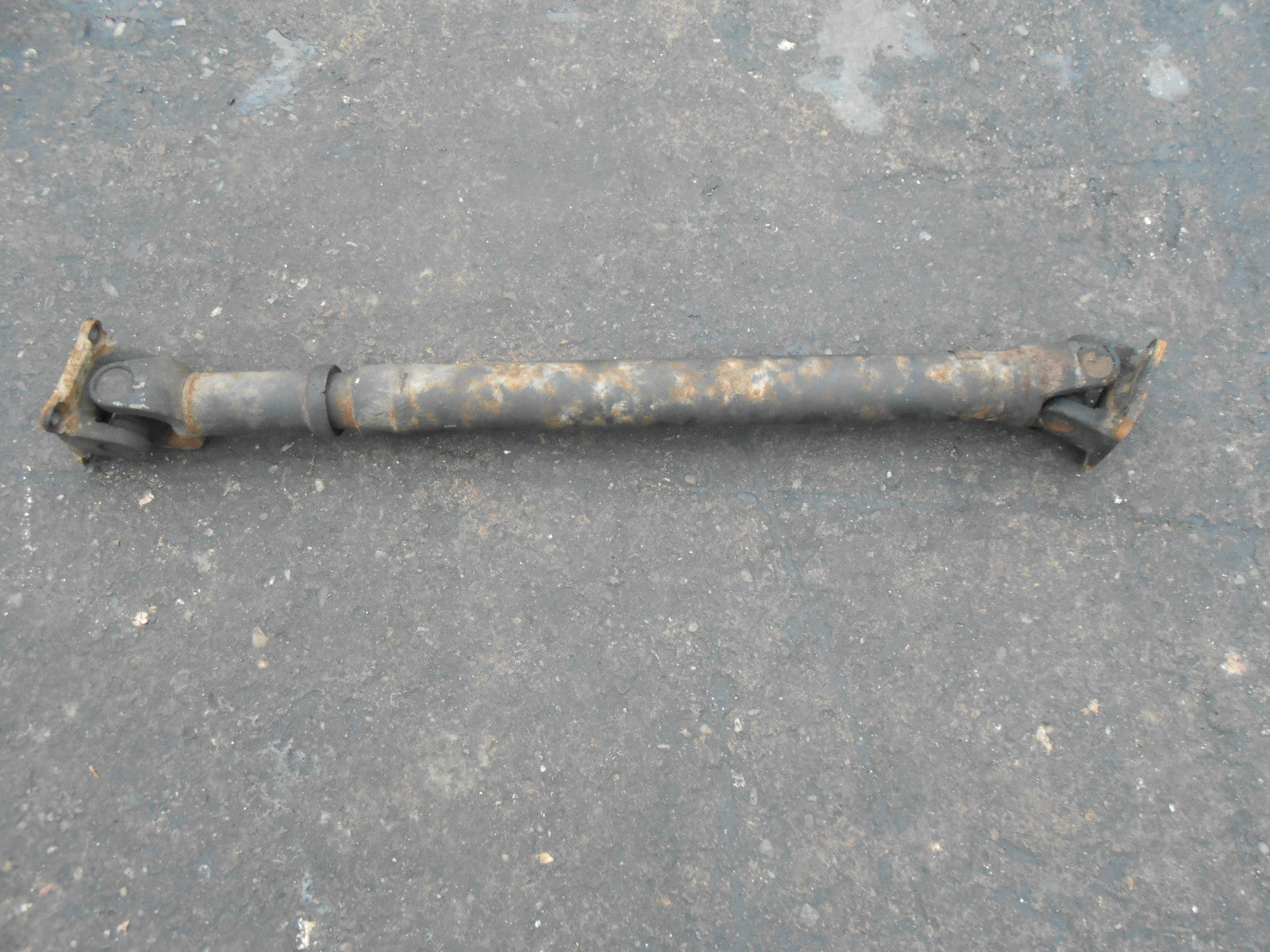 KIA SPORTAGE K00 20032.0 16V 4WD FRONT SHORT PROP DRIVE SHAFT K01125100