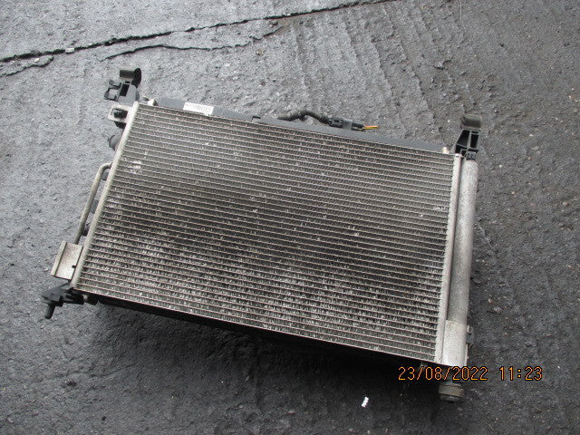 VAUXHALL CORSA D 2013 FACELIFT 1.2 PETROL RADIATOR FAN 13249564 RP02